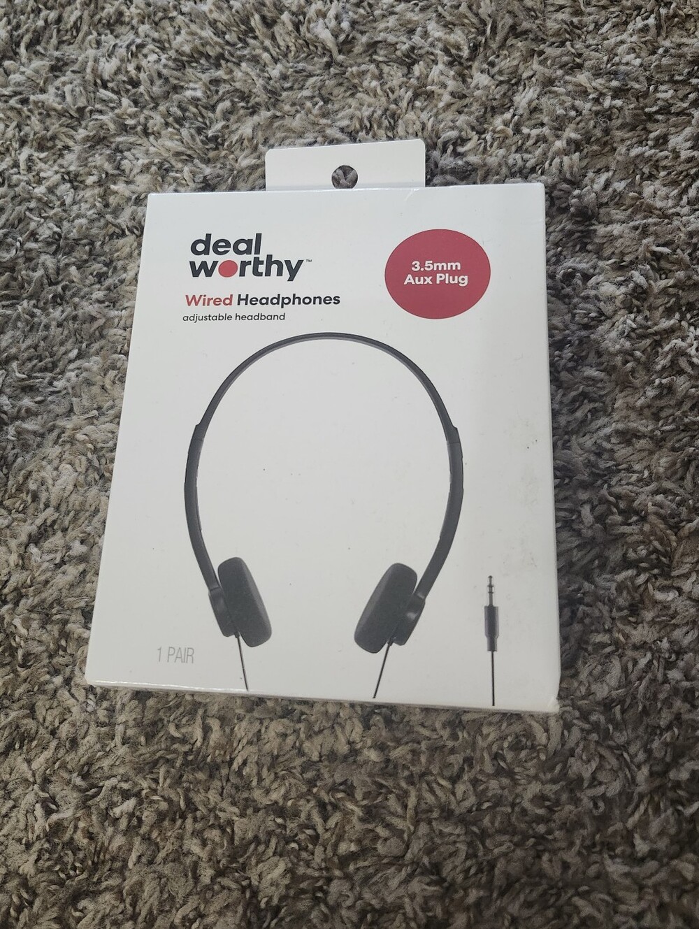 Target Deal Worthy Black Wired Headphones with 3.5mm Aux